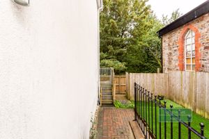 Photo 19- click for photo gallery